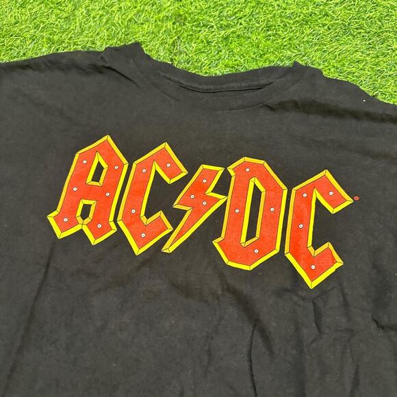 AC/DC Cropped Graphic Tee - Picture 2 of 4